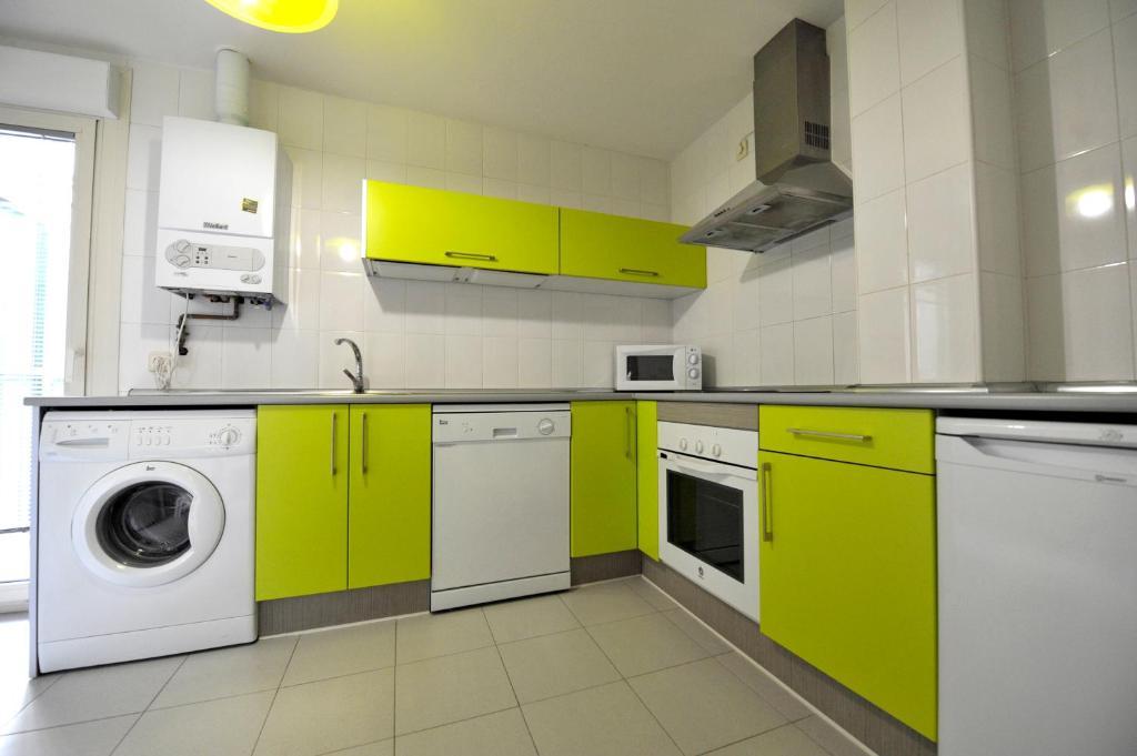 Apartamentos Turisticos Veladiez La Lastrilla Exteriör bild