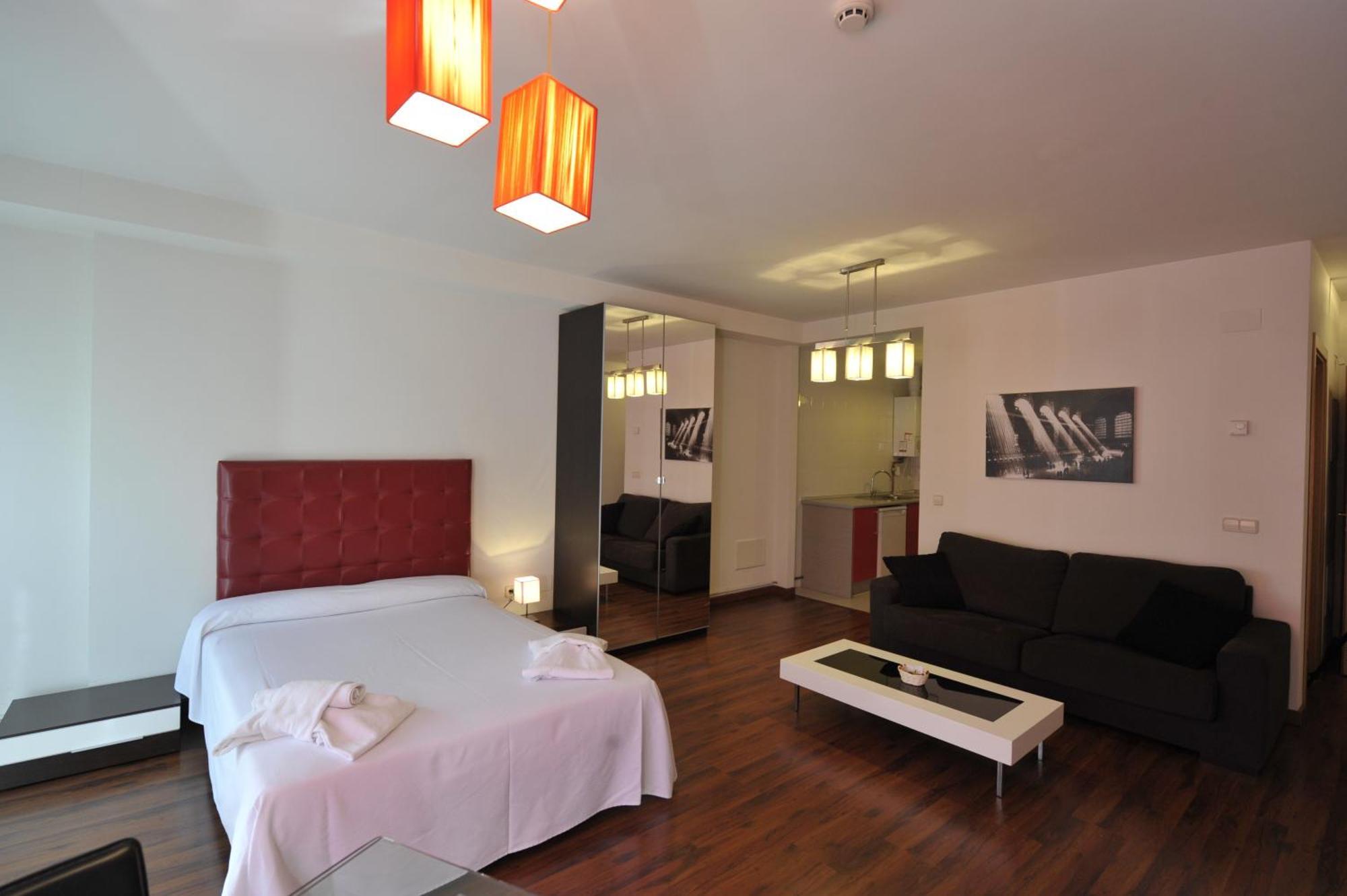 Apartamentos Turisticos Veladiez La Lastrilla Exteriör bild