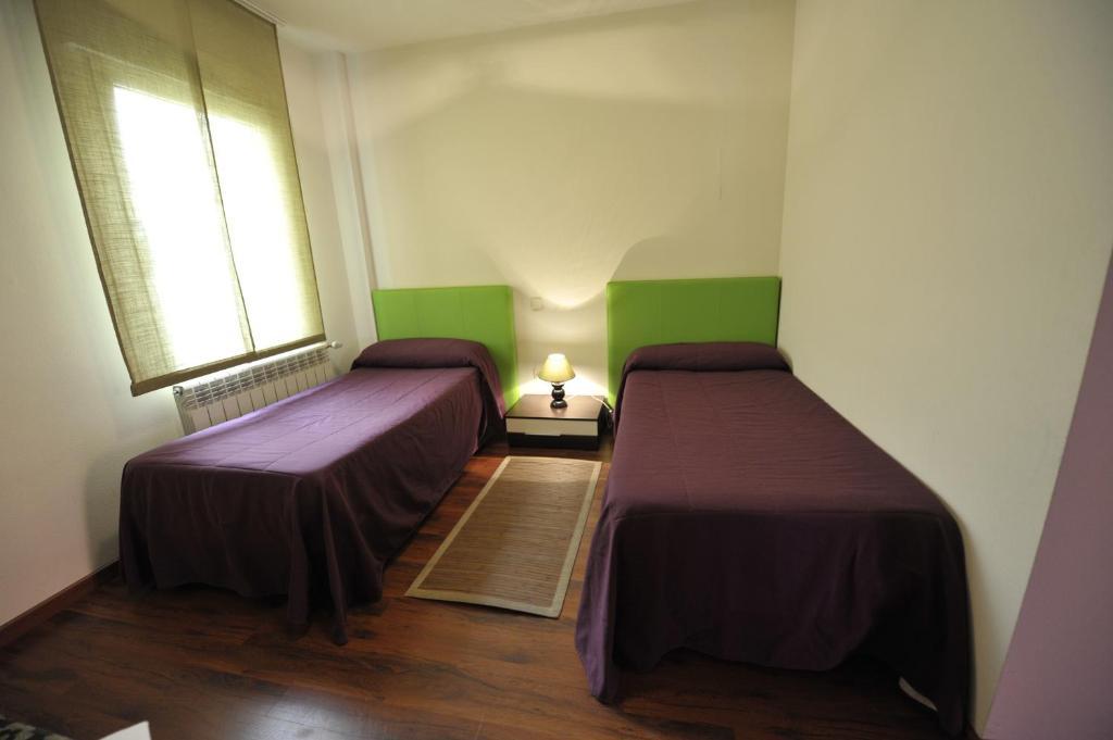 Apartamentos Turisticos Veladiez La Lastrilla Rum bild